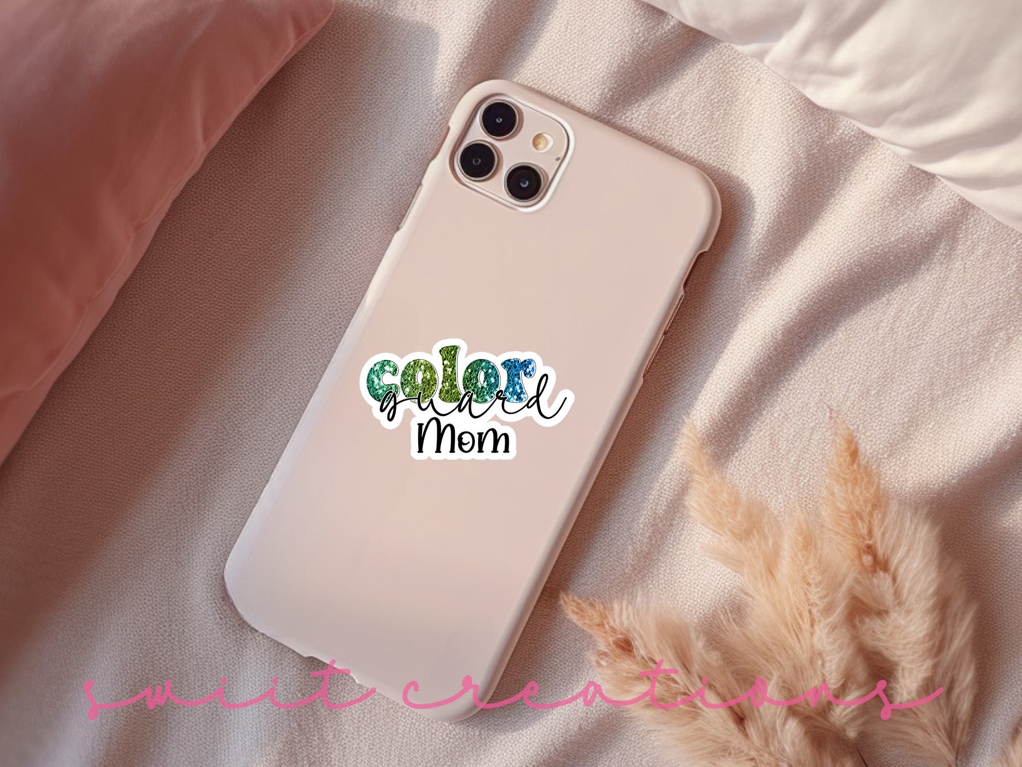 a phone case with the words color mom on it