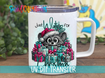 Raccoon gift design on handled mug