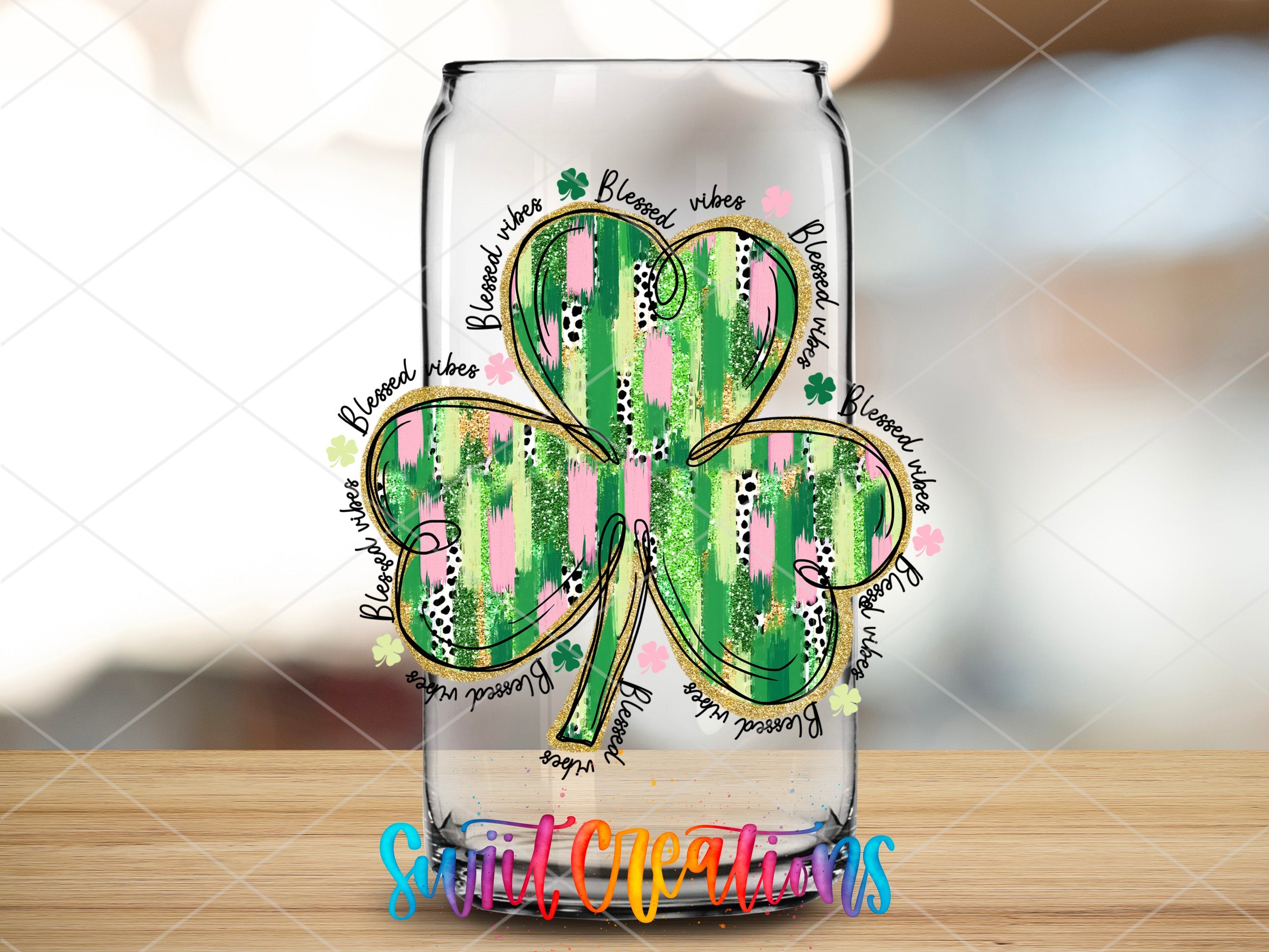 a st patrick's day glass with a four leaf clover