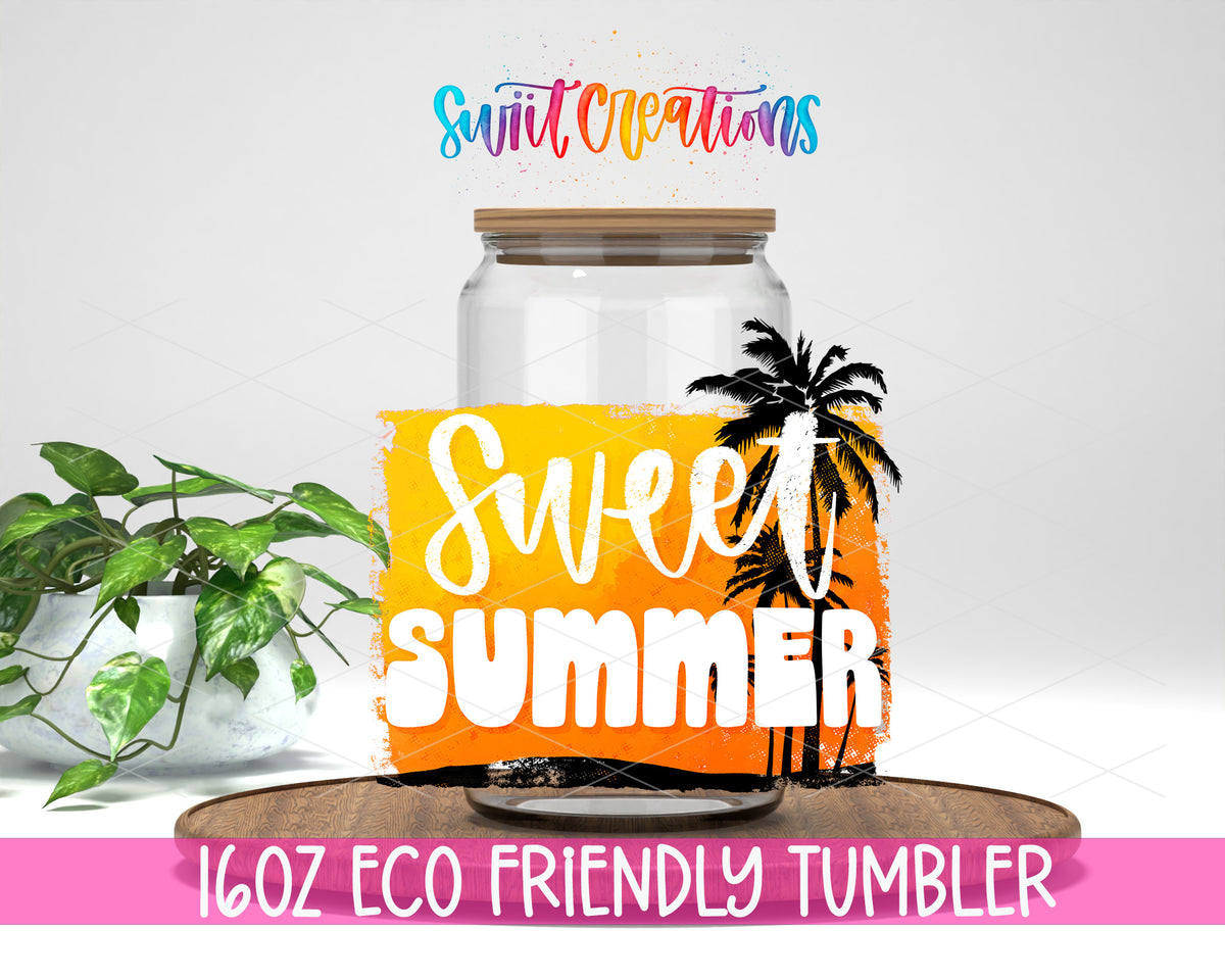 Sweet Summer design on a 16 oz clear glass tumbler with bamboo lid