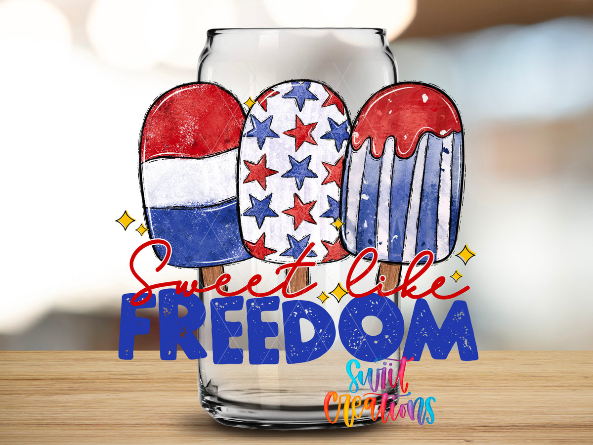Sweet Like Freedom design close-up on a clear glass can tumbler