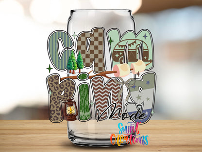 Camping Mode design close-up on a clear glass can tumbler
