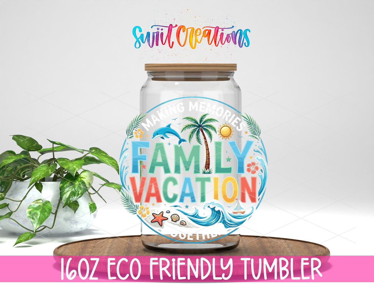 Family Vacation design on a 16 oz clear glass tumbler with bamboo lid