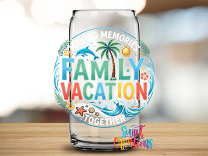 Family Vacation design close-up on a clear glass can tumbler