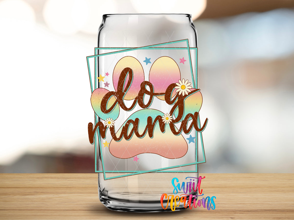 Dog Mama design close-up on a clear glass can tumbler