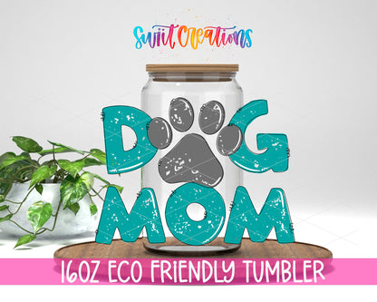 Teal Dog Mom design on a 16 oz clear glass tumbler with bamboo lid