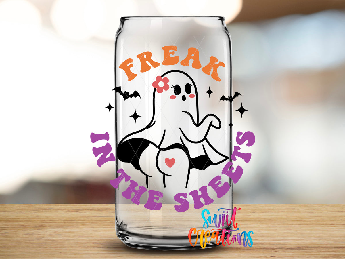Freak in the Sheets Ghost design close-up on a clear glass can tumbler