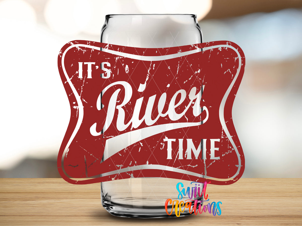 It's River Time design close-up on a clear glass can tumbler