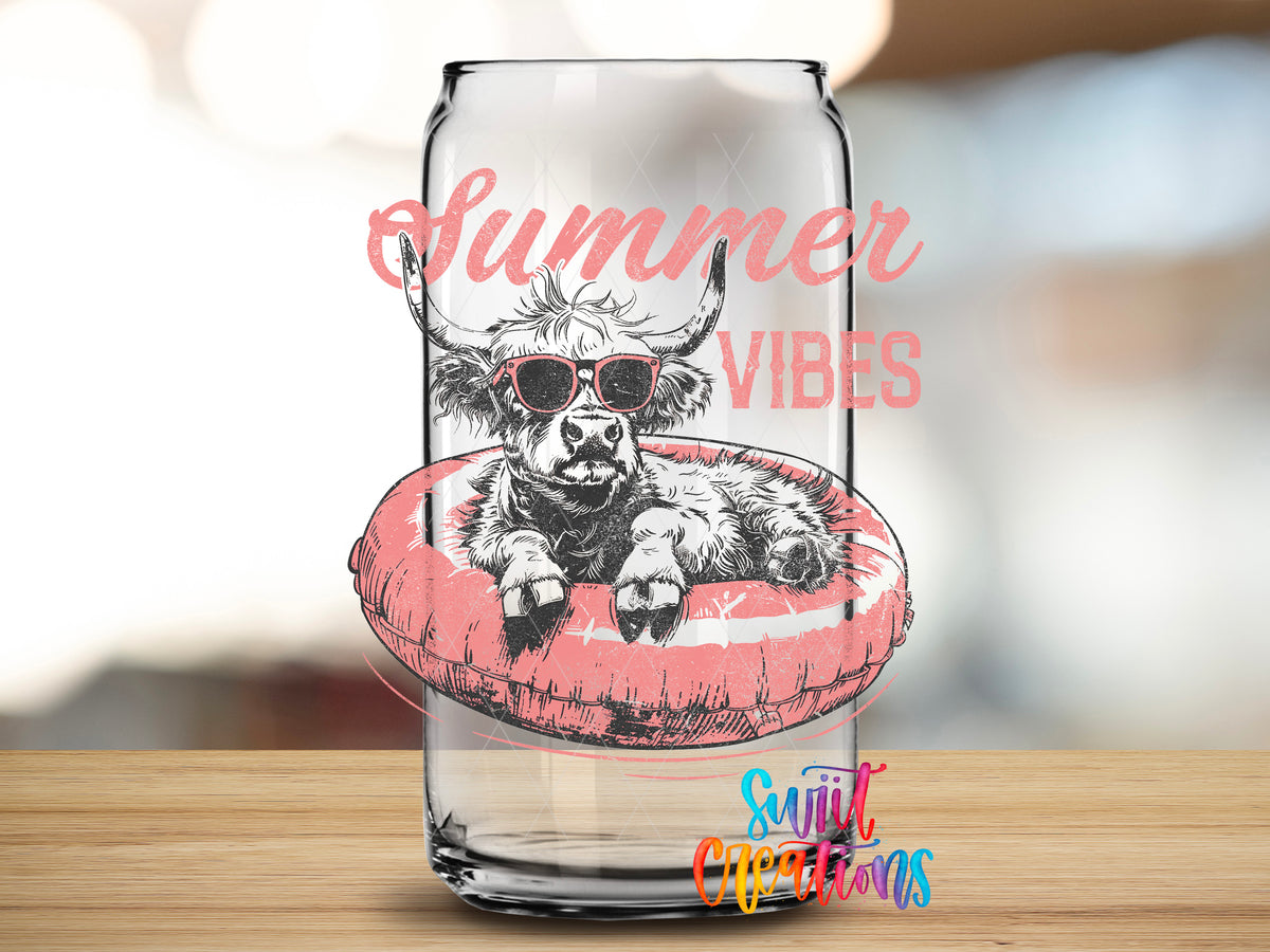 Summer Vibes Cow Retro design close-up on a clear glass can tumbler
