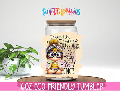 Key to Happiness design on a 16 oz clear glass tumbler with bamboo lid